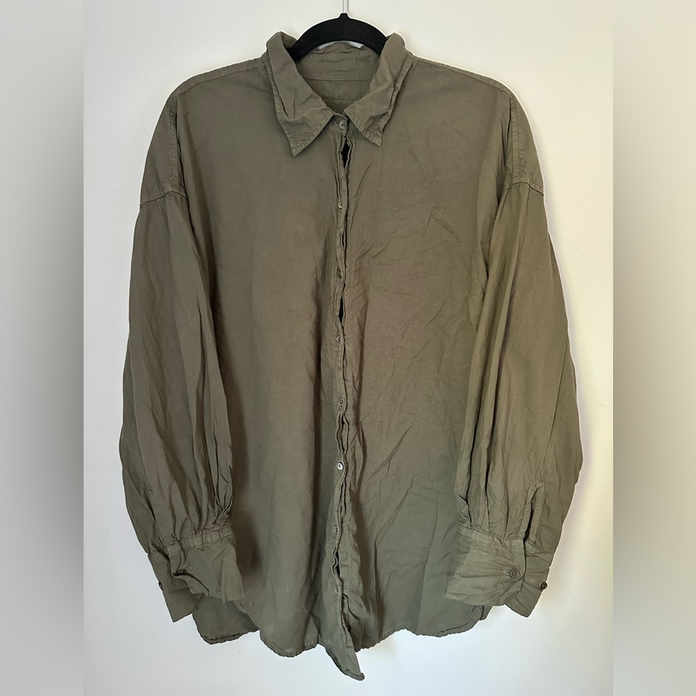 Velvet by Graham & Spencer Olive Button Down Shirt
